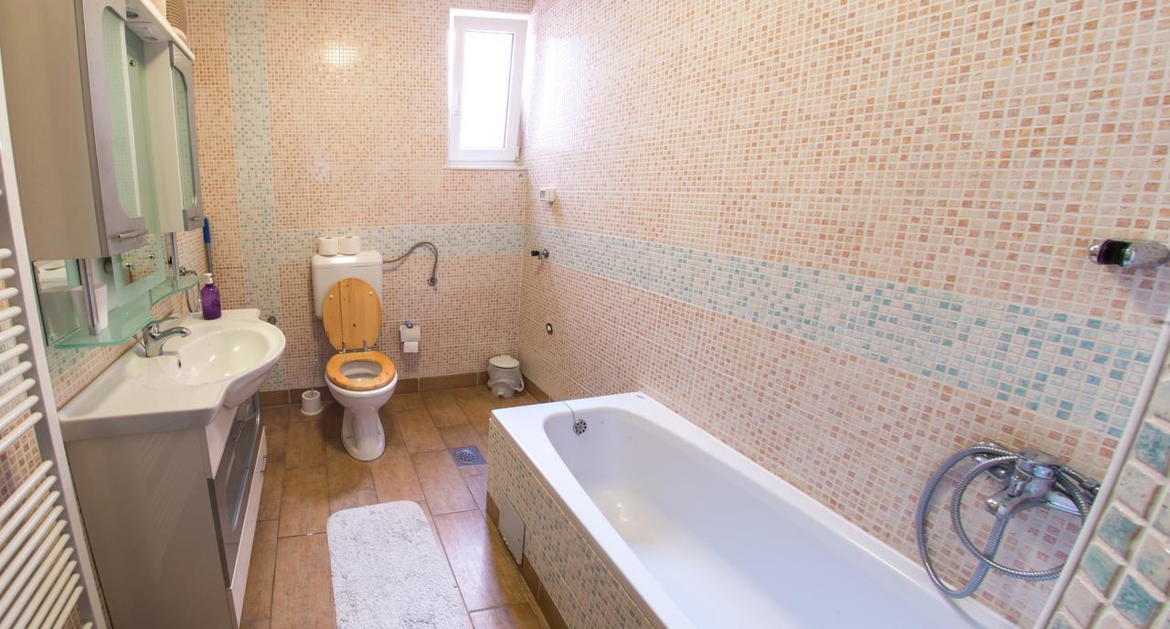 מוסטר Guesthouse Stari Grad מראה חיצוני תמונה